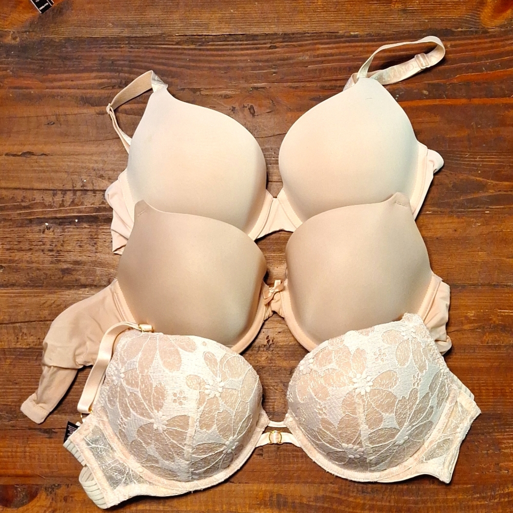 Lot of 3 Victoria's Secret Sexy Push-Up Bras - Neutral / Nude / Beige - 32DD